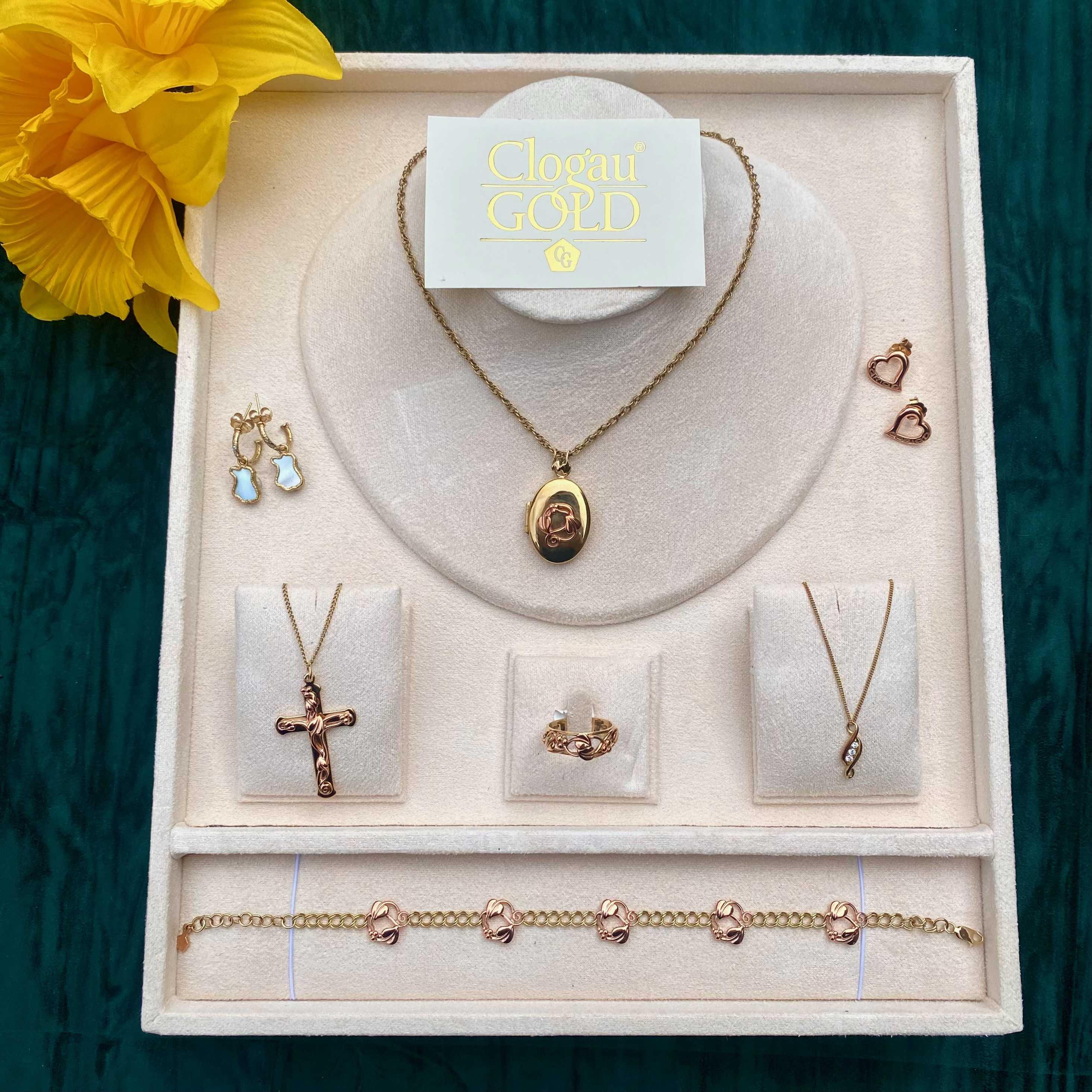 Great selection of pre-owned Clogau gold and silver jewellery 